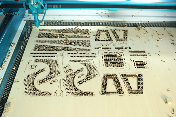 wood laser cutter