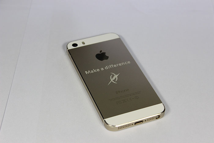 iphone-mobile-phone laser cutter sample photo